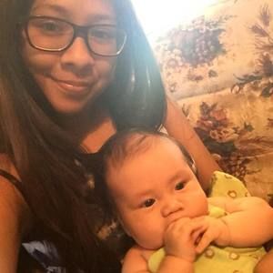 Meet your Posher, Leticia